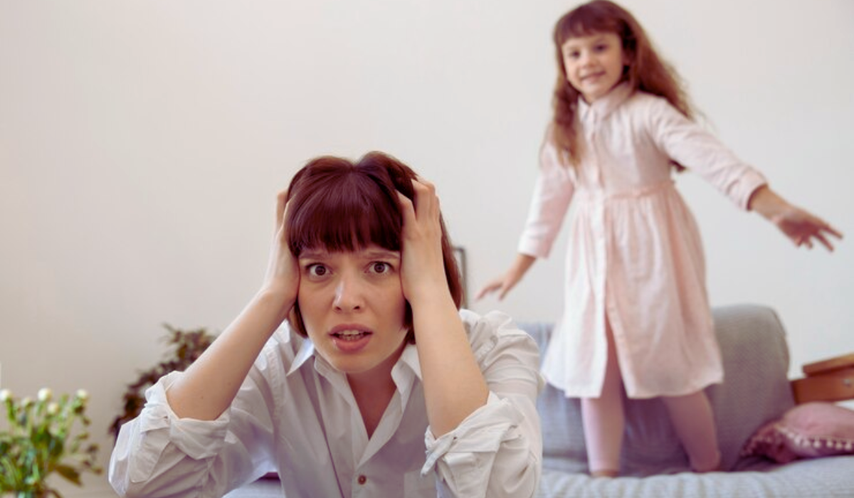 Why Do Narcissistic Mothers Hate Their Daughters
