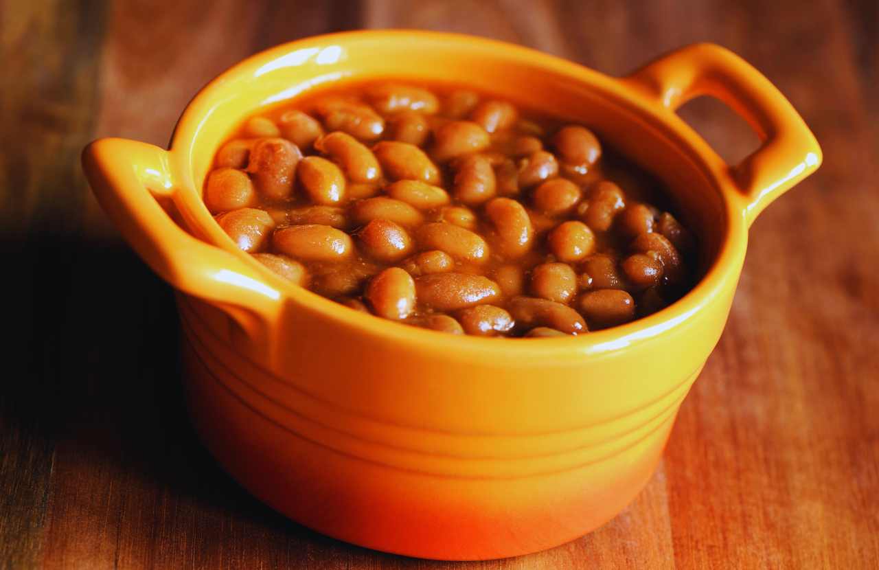 how to make grandma browns baked beans