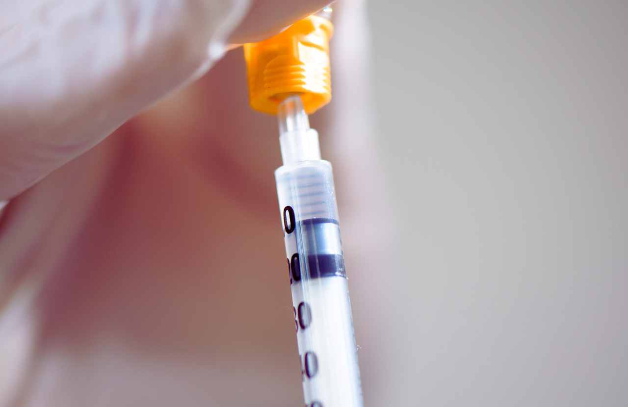 what happens if you miss a dose of long-acting insulin