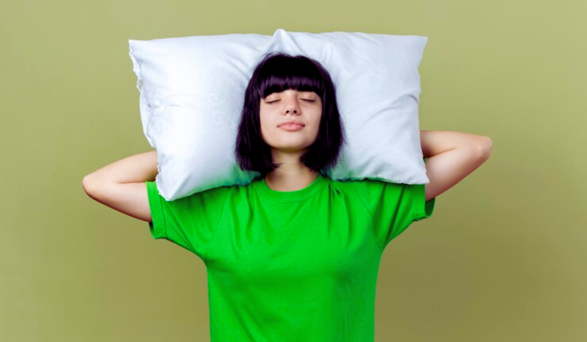 How to Make a Pillow With Ear Hole